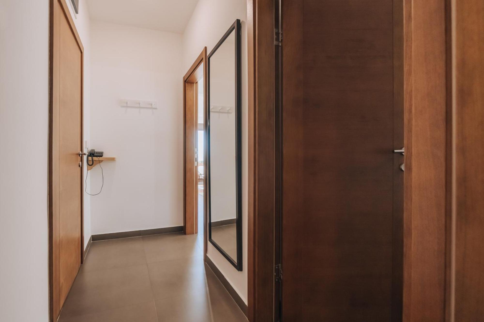 Apartments Kuce Lekovica Beach & Snack Bar- Bistro الغرفة الصورة