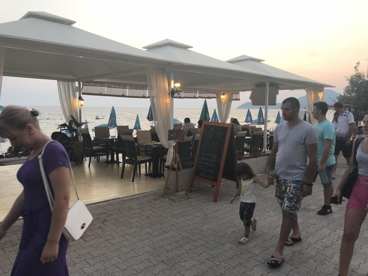 Apartments Kuce Lekovica Beach & Snack Bar- Bistro المظهر الخارجي الصورة
